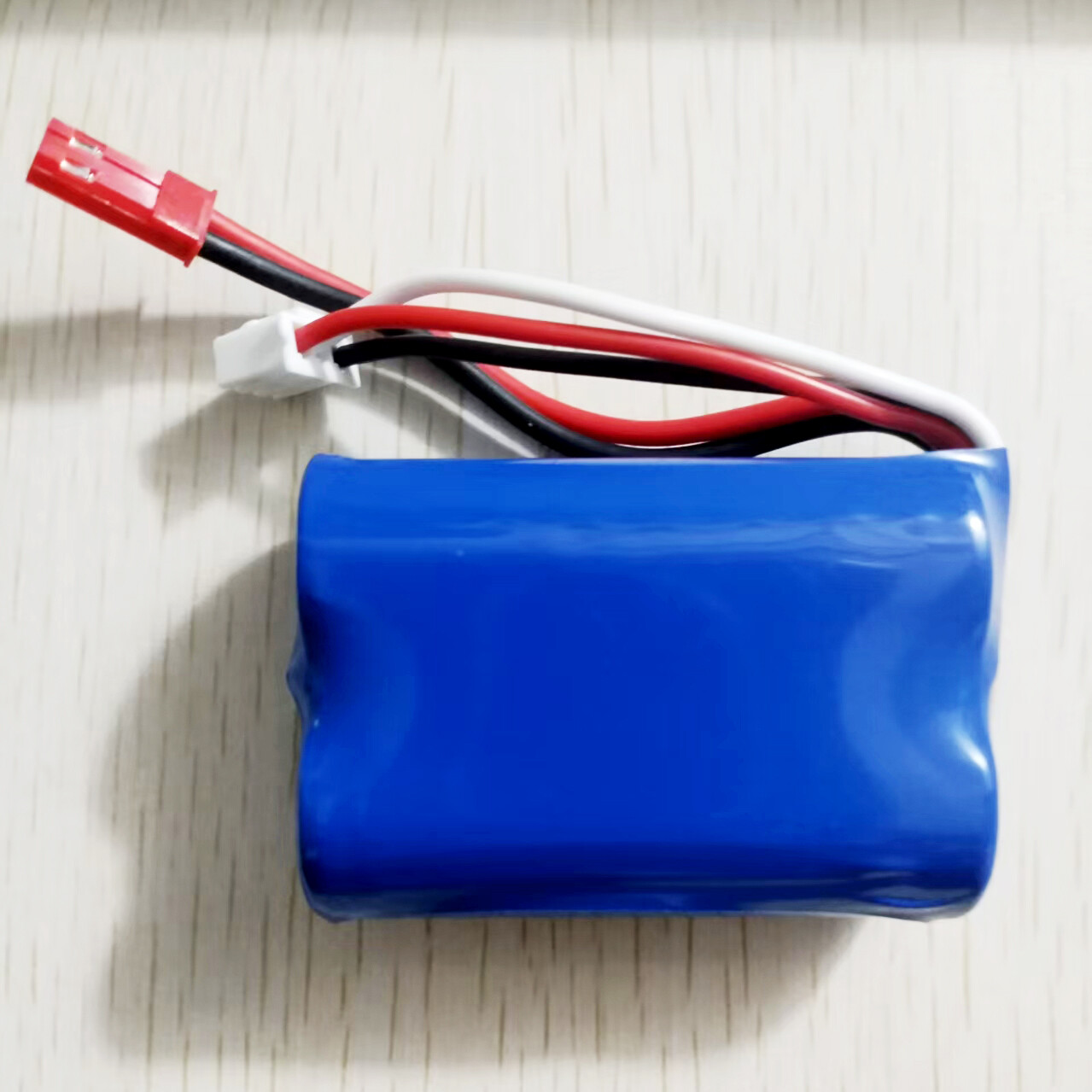 18500 7.4V 1100mAh JST 15C Bat - đánh giá và giá Drone Mjx Rc